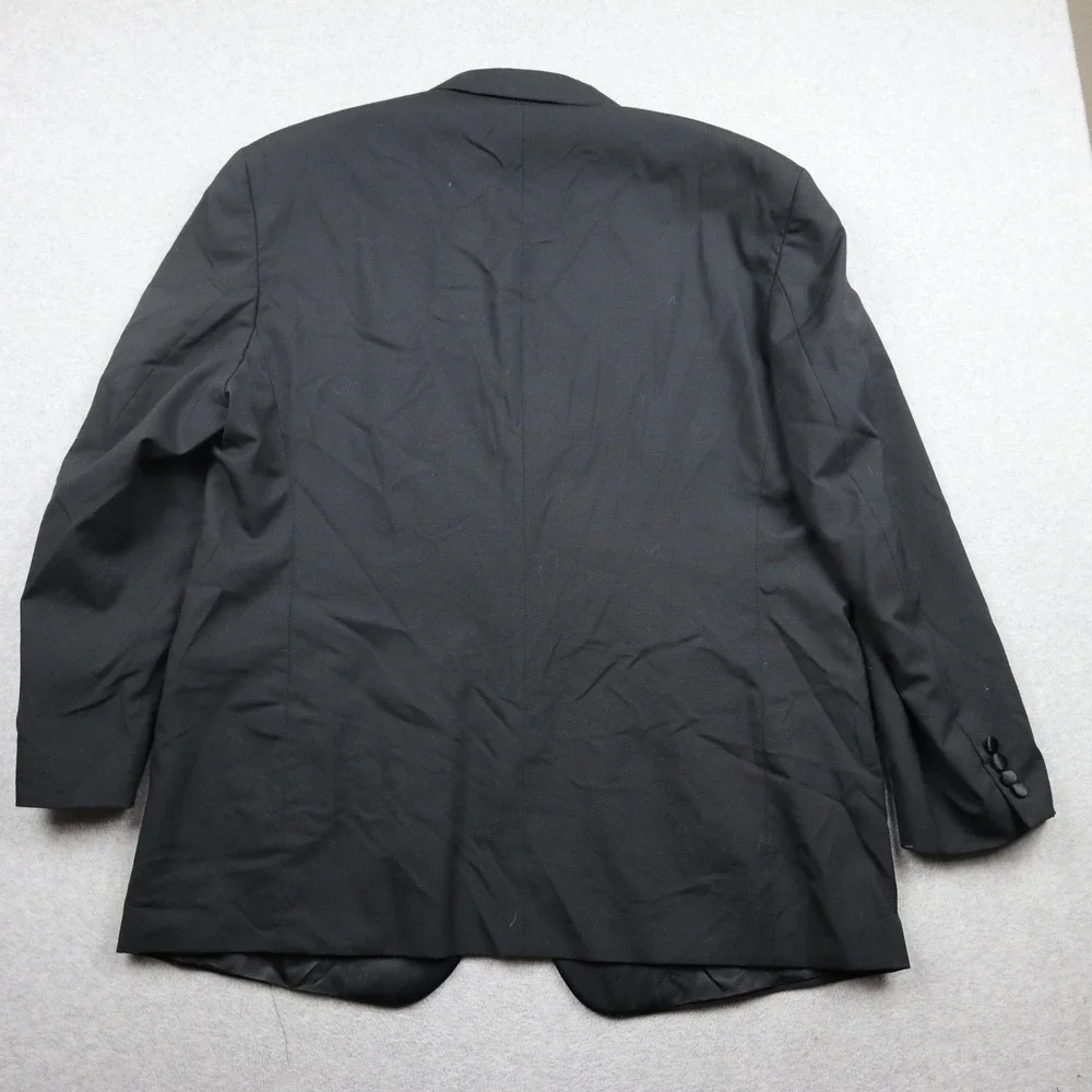 Alan Flusser classic tuxedo